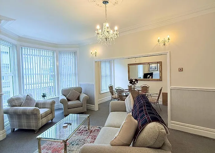 Large Luxury Apartment Blackpool