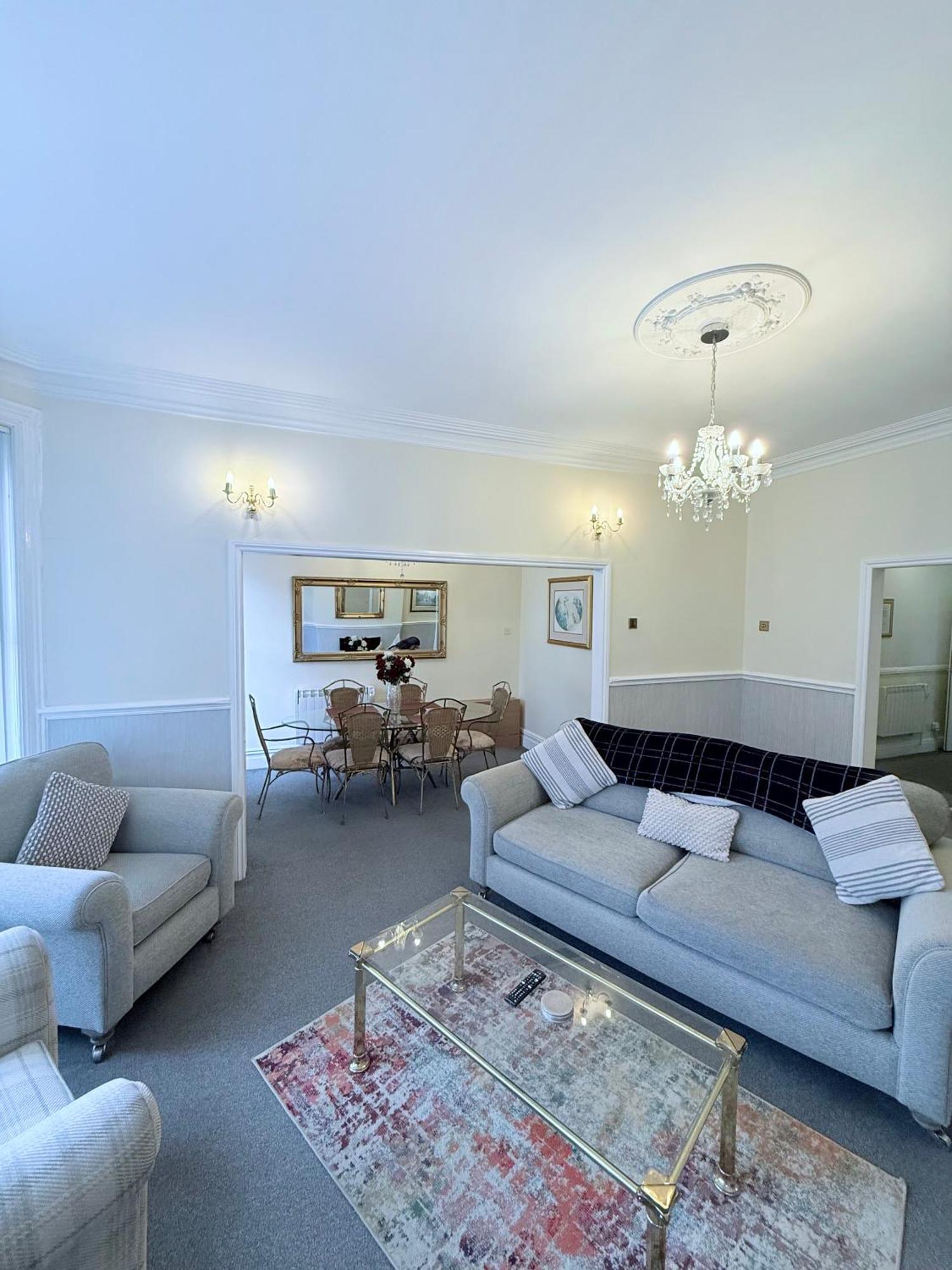 Large Luxury Appartement *
